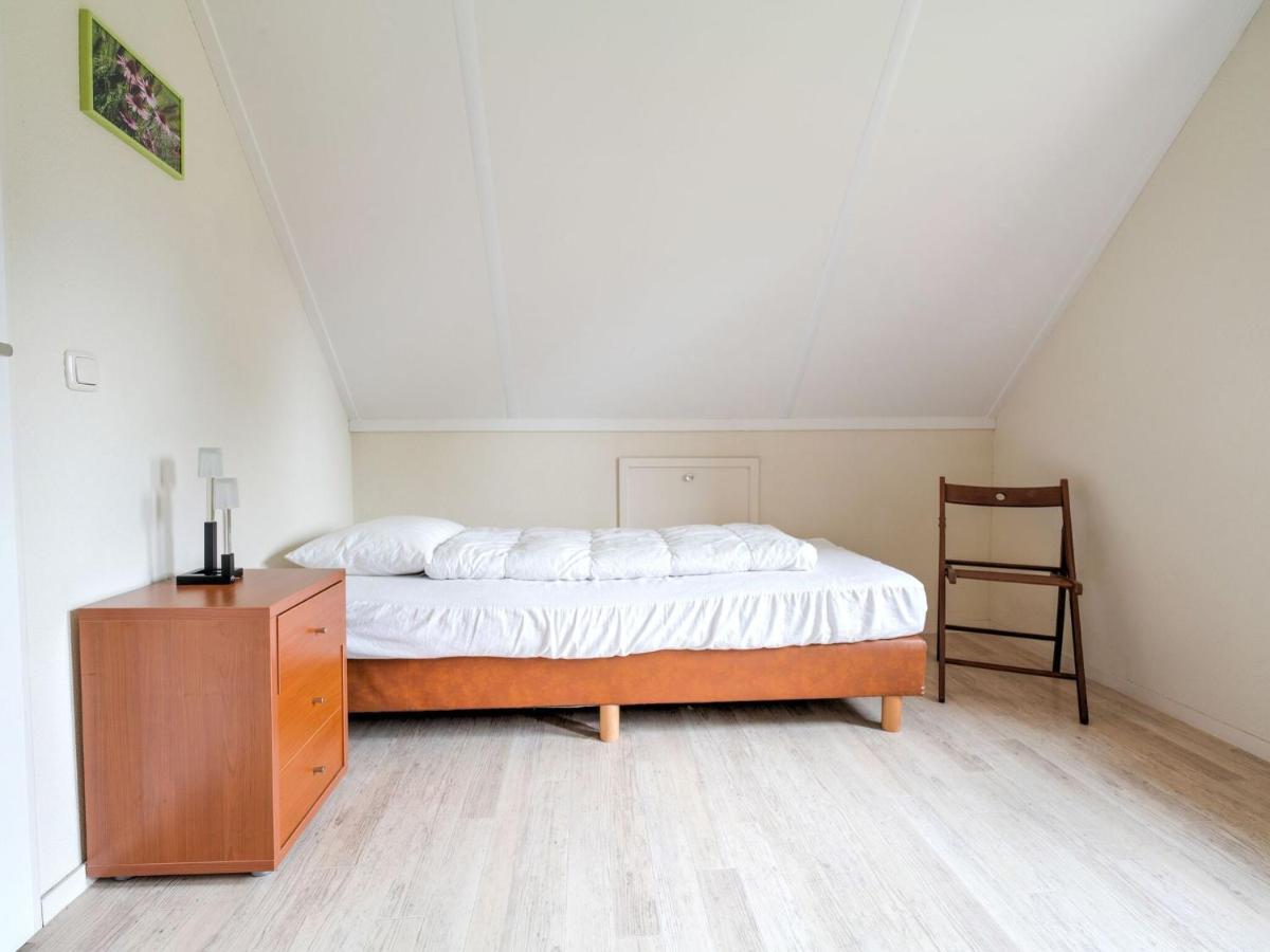 Serene Holiday Home In Gaasterl N Sleat Sondel 외부 사진