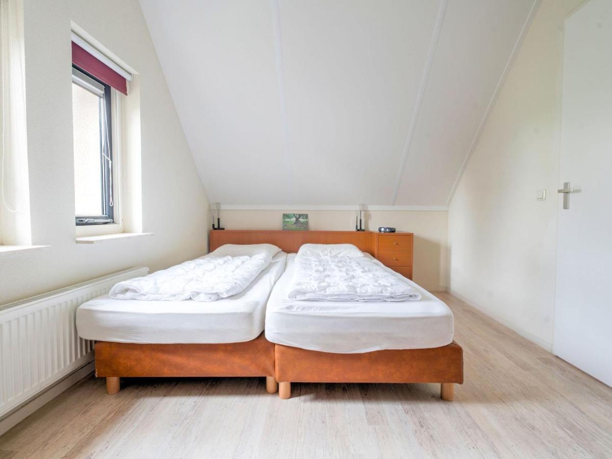 Serene Holiday Home In Gaasterl N Sleat Sondel 외부 사진
