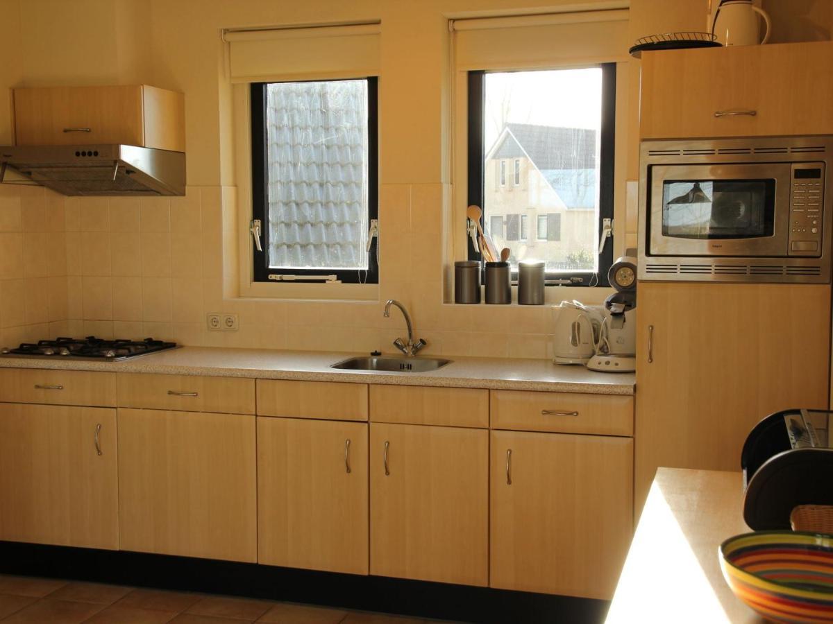 Serene Holiday Home In Gaasterl N Sleat Sondel 외부 사진
