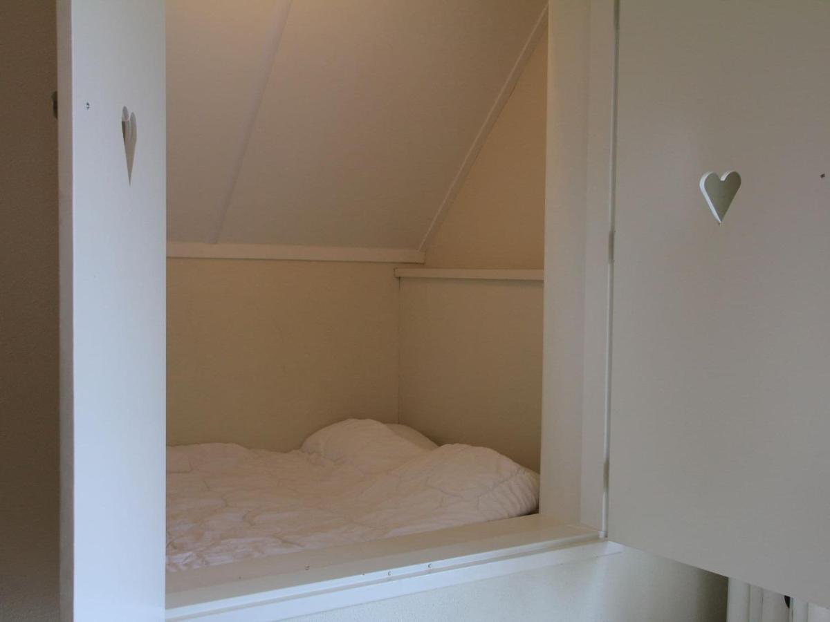 Serene Holiday Home In Gaasterl N Sleat Sondel 외부 사진